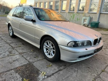 BMW Seria 5 E39 Touring 525 i 192KM 2003 BMW 525 Automat, zdjęcie 2