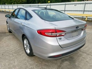 Ford Mondeo V 2018 Ford Mondeo 2018, 1.5L, na przod, po gradobiciu, zdjęcie 3