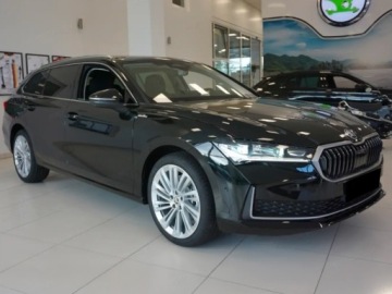 Skoda Superb IV Kombi 2.0 TSI 265KM 2026 SKODA Superb L&amp;K 2.0 TSI DSG 4x4 Combi 265KM 2026, zdjęcie 1