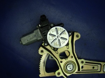 ZVEDÁK OKNO ZADNÍ LEVÝ SUBARU TRIBECA 06R