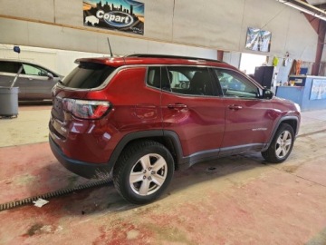 Jeep Compass II 2022 Jeep Compass 2022 JEEP COMPASS LATITUDE 2.4 Benzyna 177KM, zdjęcie 3