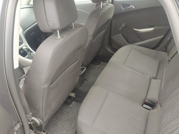 Opel Astra J Hatchback 5d 1.6 Twinport ECOTEC 115KM 2011 Opel Astra 1,6 115 KM ,Salon Polska, zdjęcie 9