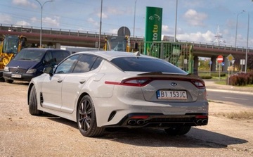 Kia Stinger Liftback 3.3 T-GDi 366KM 2018 Kia Stinger Kia Stinger 3.3T - GDI V6 GT AWD 3.3 Benzyna 366KM, zdjęcie 7