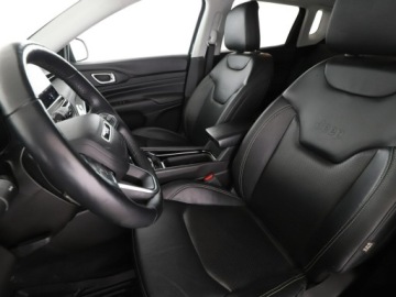 Jeep Compass II SUV Plug-In Facelifting 1.3 GSE T4 240KM 2022 Jeep Compass Automat PHEV 4xe Navi Tempomat Grzana, zdjęcie 12