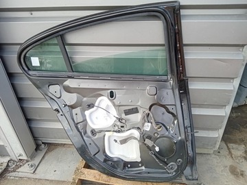 DVEŘE LEVÉ ZADNÍ RENAULT FLUENCE NV676