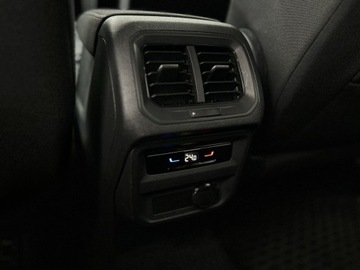 Volkswagen Tiguan Allspace SUV Facelifting 1.5 TSI EVO 150KM 2022 Volkswagen Tiguan Allspace Podgrzewana Kierownica!, zdjęcie 19