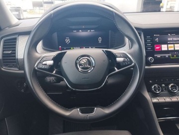 Skoda Kodiaq I SUV Facelifting 1.5 TSI 150KM 2022 Skoda Kodiaq 1.5 TSI 150KM Style DSG Virtual LED Matrix Android ACC Salon, zdjęcie 21