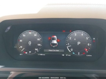 Land Rover Defender IV (L663) 2024 Land Rover Defender p300, 2024r., 4x4, 2.0L 2.0 Benzyna 296KM, zdjęcie 10