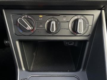 Volkswagen Polo VI Hatchback 5d 1.0 TSI 95KM 2018 Volkswagen Polo Comfortline ! Klimatyzacja ! Limit, zdjęcie 16