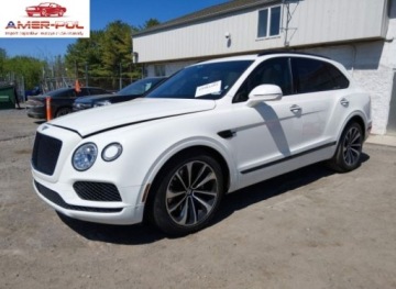 Bentley Bentayga 2019 Bentley Bentayga V8 2019 4.0 Benzyna 542KM