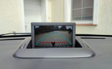 Peugeot 3008 I Crossover Facelifting 1.2 PureTech 130KM 2016 Peugeot 3008 Filmik VIDEO Head UP Panorama Navi Kamera Cofania 1.2 130KM, zdjęcie 11