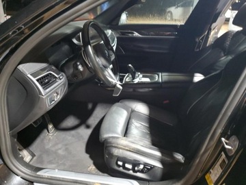 BMW Seria 7 G11-G12 2021 BMW Seria 7 740I 2021 3.0l 3.0 Benzyna 335KM, zdjęcie 7