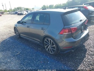 Volkswagen Golf VII 2018 Volkswagen Golf R 2.0T WDDC Navigation (M6) 2018 2.0 Benzyna 292KM, zdjęcie 3