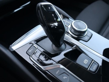 BMW Seria 5 G30-G31 Limuzyna 530e iPerformance 252KM 2019 BMW 5 530e iPerformance, 1. Właściciel, zdjęcie 15