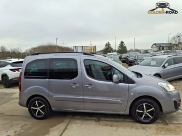 Peugeot Partner II Tepee Facelifting 2015 1.6 BlueHDi 100KM 2016 Peugeot Partner 1,6 hdi 100KM tepee salon PL klima elektryka zarejestrowany, zdjęcie 4