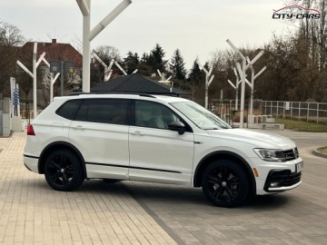 Volkswagen Tiguan II 2019 Volkswagen Tiguan R-line 7 Osobowy Benzyna 2.0 - 203KM Automat Servis, zdjęcie 11