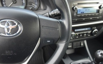 Toyota Auris II Hatchback 5d Facelifting 1.33 Dual VVT-i 99KM 2015 Toyota Auris 1.3B Klima 2015r Oryginal Lakier 2 Kpl Kol Sprowadzony Oplaco, zdjęcie 33