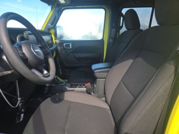 Jeep Gladiator 2023 Jeep Gladiator Sport S 2023 3.6 Benzyna 285KM, zdjęcie 10