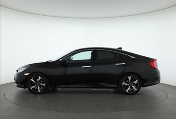 Honda Civic X Sedan 4d 1.5 VTEC Turbo 182KM 2018 Honda Civic 1.5 VTEC, Salon Polska, Serwis ASO, zdjęcie 2