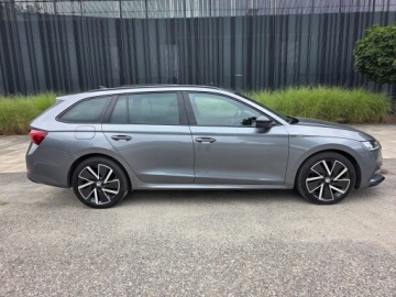 Skoda Octavia IV Kombi 2.0 TDI 150KM 2022 Skoda Octavia IV 2.0 TDI DSG SportLine, zdjęcie 24