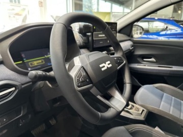 Dacia Jogger 2025 Od ręki - Journey 7-miejsc 1.8 Full Hybrid 155KM, zdjęcie 6