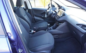 Peugeot 208 I Hatchback 5d Facelifting 1.2 PureTech 82KM 2017 Peugeot 208 Bezwypadkowy Serwisowany 1-Wlasciciel Navi Panorama Alu Grz.Fo, zdjęcie 19