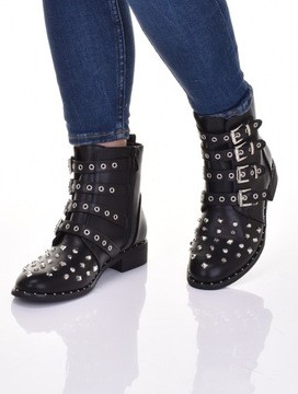 КОЖАНЫЕ НИЗКИЕ БОДОЛТЫ ЖЕНСКИЕ, ЧЕРНЫЕ, С КЛЕПКАМИ