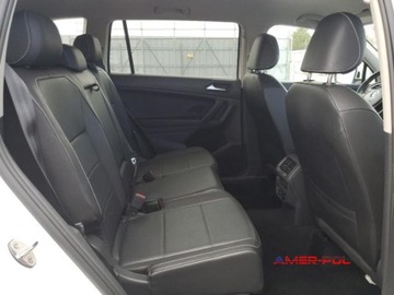 Volkswagen Tiguan II 2021 Volkswagen Tiguan 2021 r., 2,0L SE 4x4 2.0 Benzyna 184KM, zdjęcie 10