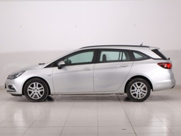 Opel Astra K Sports Tourer 1.6 CDTI 110KM 2017 Opel Astra 1.6 CDTI, Salon Polska, Serwis ASO, zdjęcie 2