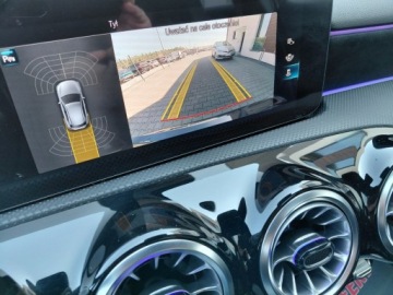 Mercedes Klasa A W177/V177 Hatchback 1.3 200 163KM 2022 Mercedes-Benz Klasa A AMG Automat Panorama Kamera Full LED 1.3 Benzyna, zdjęcie 22