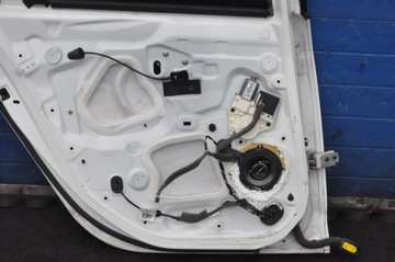 RENAULT MEGANE III ДВЕРЬ ЛЕВАЯ ЗАДНЯЯ ЛЕВАЯ ЗАДНЯЯ OV369 COMBI