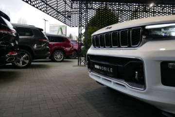 Jeep Grand Cherokee IV 2022 Jeep Grand Cherokee OverlandLong WL6os Panorama RadarCamMcIntosh MasazeNav, zdjęcie 32