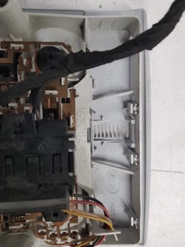 LAMPA OSVĚTLENÍ KABINY OPEL CORSA E