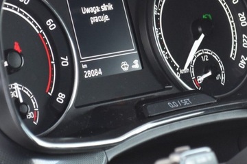 Skoda Scala Hatchback 1.0 TSI 110KM 2024 Skoda Scala SalonPL 1.0TSI 110KM Style DSGDynamicComfort17Grawancja, zdjęcie 35