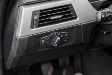 BMW Seria 3 E90-91-92-93 Limuzyna E90 318d 143KM 2007 BMW 320 M47 Rozrząd z przodu ! Szyberdach !, zdjęcie 21