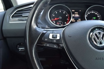 Volkswagen Tiguan II SUV 1.5 TSI EVO 150KM 2018 Volkswagen Tiguan SalonPL 150 KM TSI DSG Comfortline Pakiety LED Masaz Nav, zdjęcie 13
