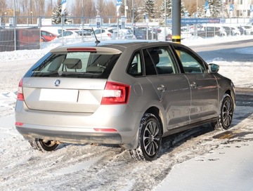 Skoda Rapid II Spaceback 1.6 TDI 115KM 2016 Skoda Rapid Spaceback 1.6 TDI, Salon Polska, zdjęcie 4