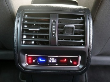 Volkswagen Arteon Fastback Facelifting 2.0 TSI 190KM 2022 Volkswagen Arteon AUTOMAT 1wł Kraj Bezwypad F23%, zdjęcie 12