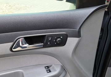 Volkswagen Caddy III Furgon 1.4 80KM 2009 Volkswagen Caddy 1,4 MPI Climatronic 1.4 Benzyna 80KM, zdjęcie 9