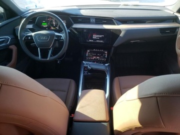 Audi Q8 2024 Audi Q8 E-Tron Sportback Premium Plus 2024 Elektryczny 355KM, zdjęcie 8