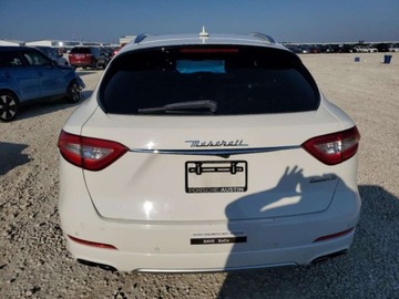 Maserati Levante 2017 Maserati Levante S Luxury 2017 3.0l 3.0 Benzyna 424KM, zdjęcie 2
