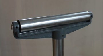 РЕГУЛИРУЕМАЯ ПОДСТАВКА, РОЛИКОВАЯ ПОДАЧА, СТАЙЛЕРНОЕ КОЛЕСО