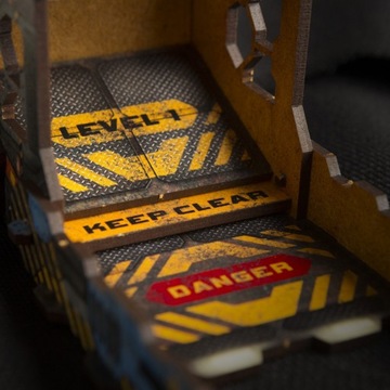 Dice Tower - Tech (kolorowa) wieża na kości