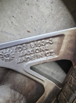 ALU RÁFKY PNEUMATIKY SKODA KODIAK 235/50/19 KOMPLET ZIMNÍ 5 MM ET43 565601025F