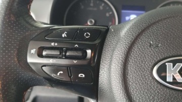 Kia Stonic I Crossover 1.0 T-GDI 120KM 2018 Kia Stonic STONIC 120KM Bi-Color Navi Niski przebieg MOZLIWA ZAMIANA 120KM, zdjęcie 18