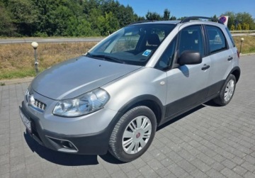 Fiat Sedici 1.6 16v 120KM 2011 Fiat Sedici 1.6 Benzyna 120KM