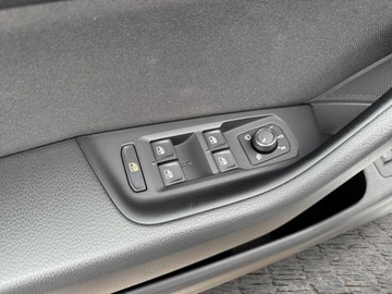 Volkswagen Passat B8 Variant Facelifting 2.0 TDI SCR 150KM 2020 Volkswagen Passat 2.0TDI EVO B8 Essence Premium, K, zdjęcie 19