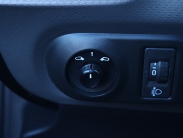 Citroen C4 Cactus Crossover Facelifting 1.2 PureTech 110KM 2018 Citroen C4 Cactus 1.2 PureTech, Salon Polska, zdjęcie 20