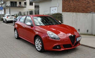 Alfa Romeo Giulietta Nuova II Hatchback 5d 1.4 TB 16v Mair 170KM 2011 Alfa Romeo Giulietta 1,4T (170KM) Salon PL 145 tys. km 1.4 Benzyna 170KM, zdjęcie 5