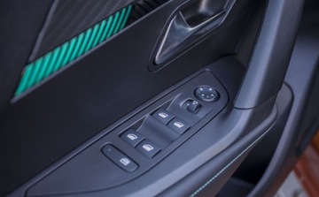 Peugeot 2008 II SUV 1.2 PureTech 130KM 2022 Peugeot 2008 Allure 130KM Automat FV23 1.2 Benzyna 130KM, zdjęcie 11